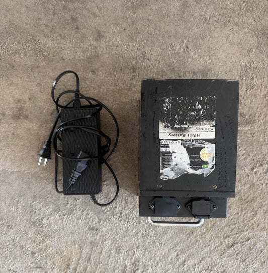 Tuttio 48v 21ah Battery Set - *USED*