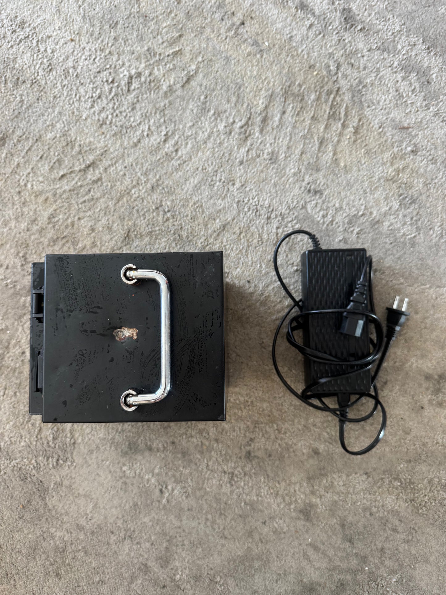 Tuttio 48v 21ah Battery Set - *USED*